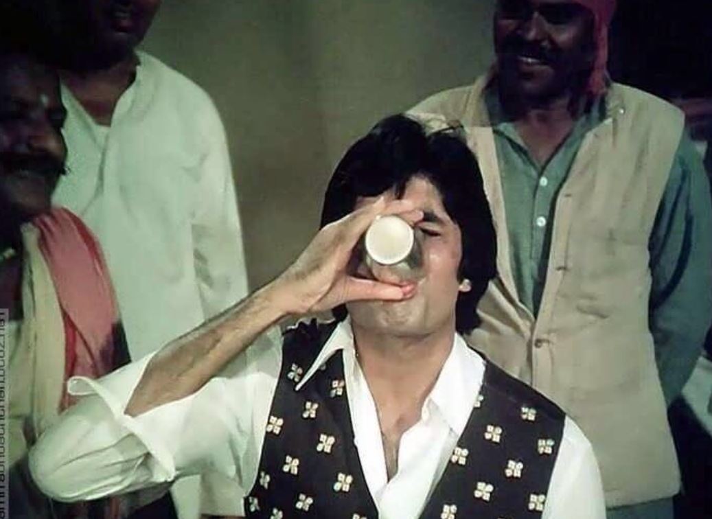 Khaike Paan Banaras wala